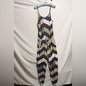 Chevron Patterned Sleeveless Jumpsuit